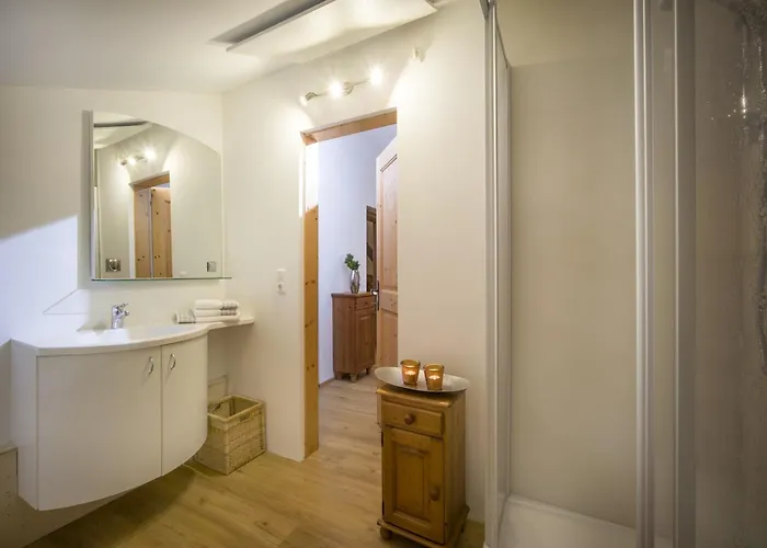 In Hopfgarten Near Bus