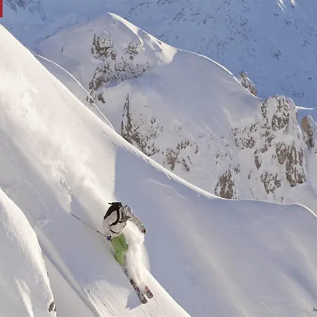 In Hopfgarten Near Bus *