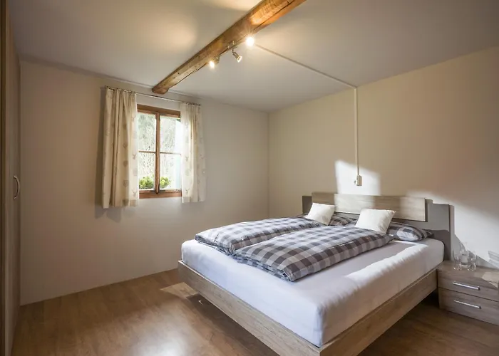 In Hopfgarten Near Bus * Hopfgarten im Brixental