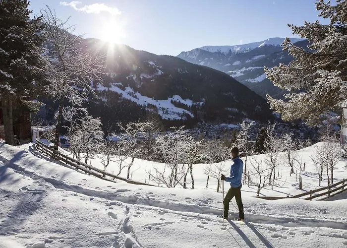 In Hopfgarten Near Bus *